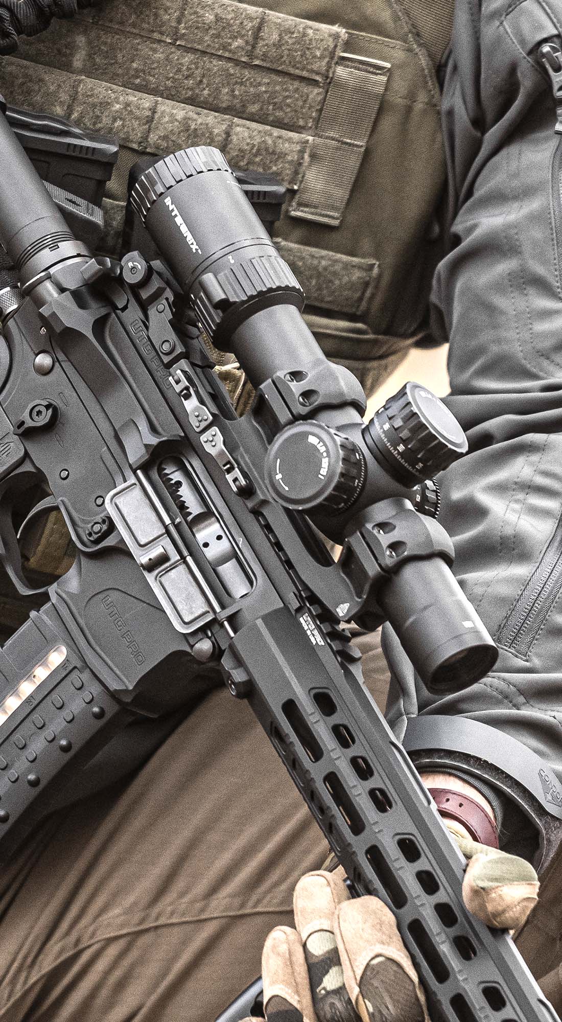 Video: new INTEGRIX riflescopes | GUNSweek.com