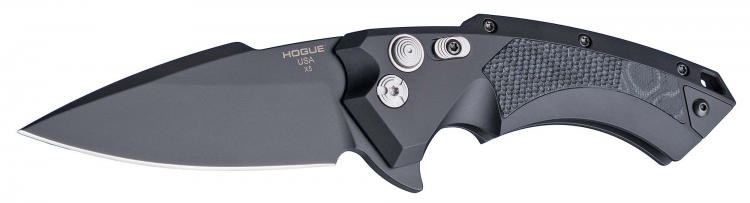 The blades of the Hogue X5 knives are available in Kiln baked black Cerakote™ or Tumbled Stone Wash finishes