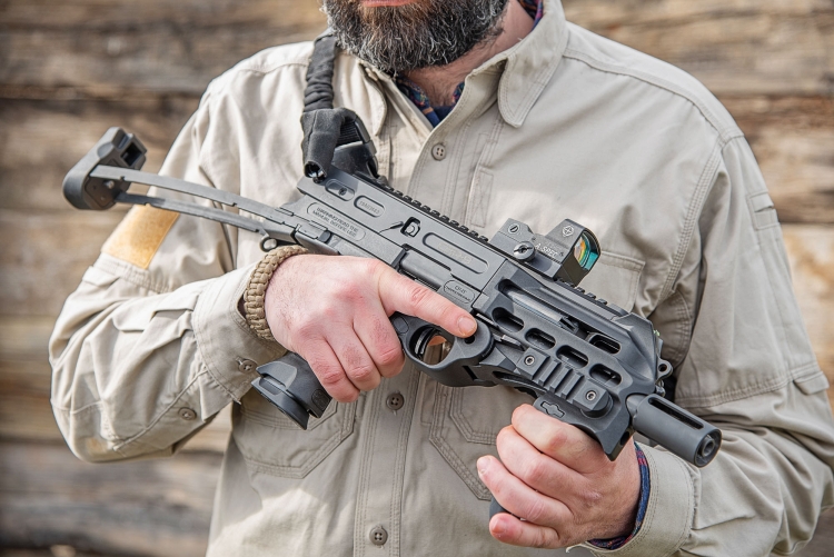 La pistola 9mm Chiappa Firearms CBR-9 Black Rhino