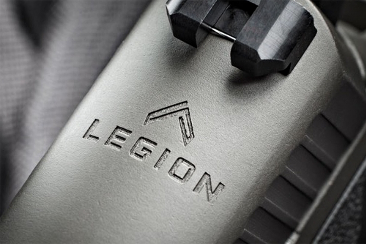 Il logo della linea di pistole Legion della SIG Sauer