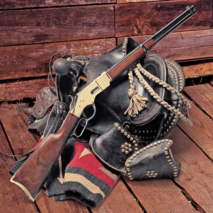 La moderna replica Uberti di un classicissimo Winchester 1866