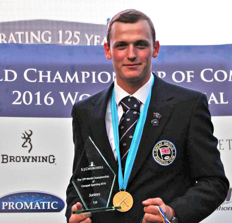During the FITASC Compak Sporting World Championship which took place in Churchill (England) last week, the Browning Junior Shooter Josh Bridges shot brilliantly.