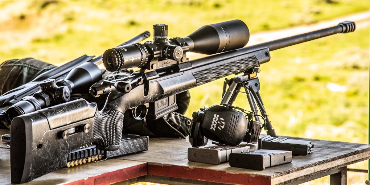 Benvenuti al Sud: in Sicilia per un corso di tiro di precisione con carabina Una carabina Sabatti Tactical EVO US in calibro .308 Winchester: una delle migliori "all-purpose" oggi presenti sul mercato, qui con ottica Sightmark Latitude 8-32x60 F-Class