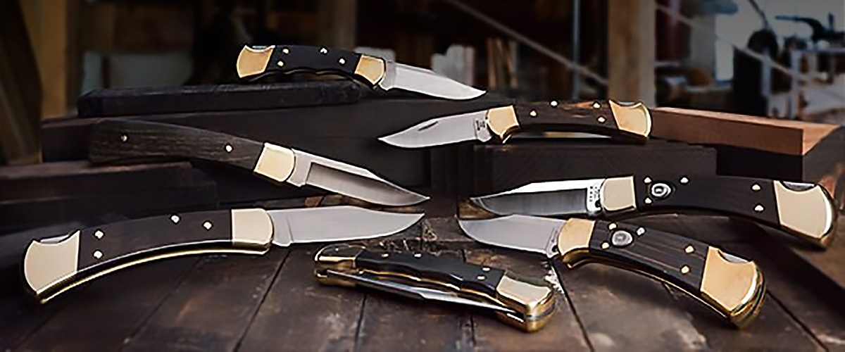 The 50+ years old family of Buck 110 Hunter and 112 Ranger folding knives