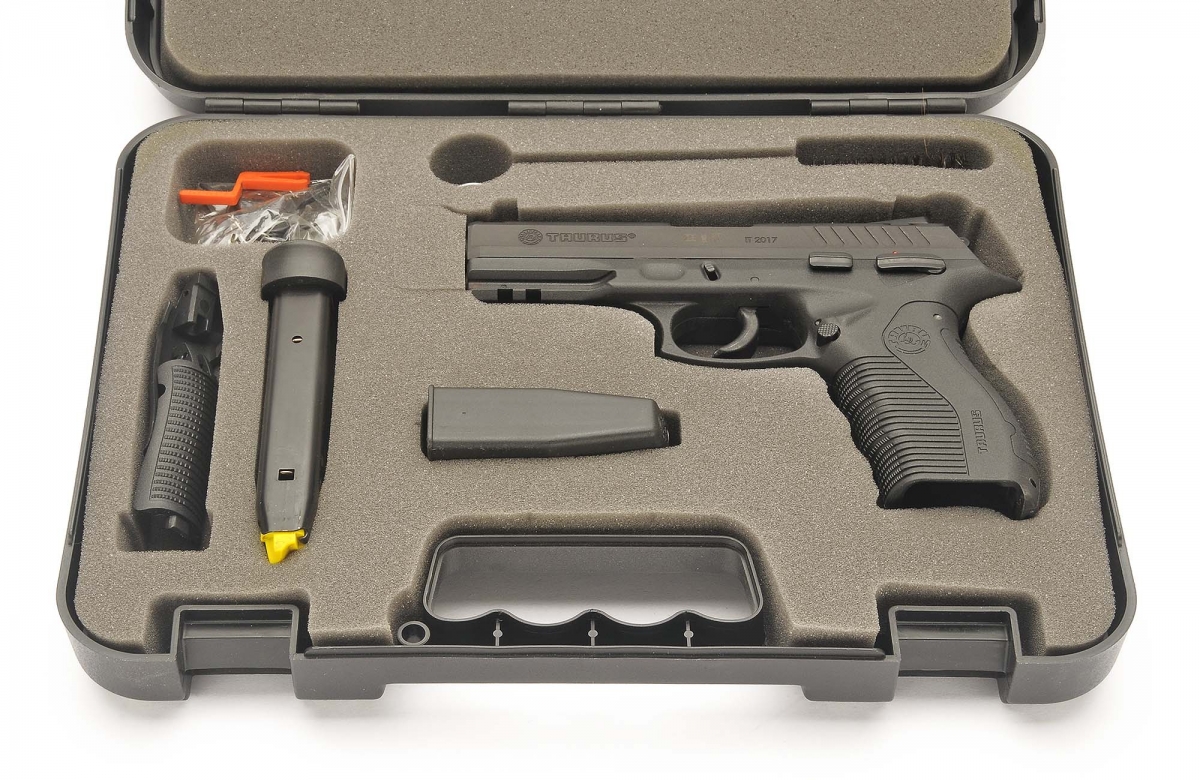 View of the pistol case and accessories