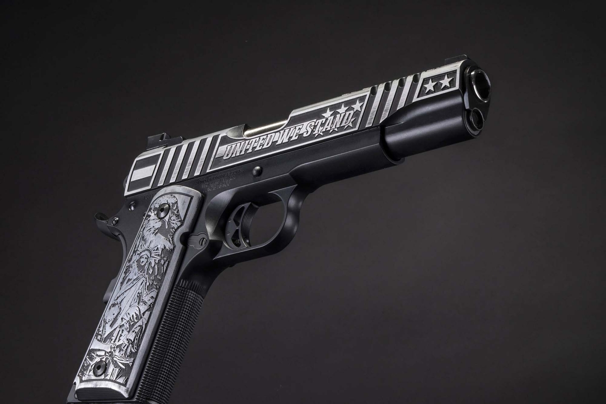 Auto-Ordnance 1911 &quot;United We Stand&quot;: la nuova pistola custom del Kahr Firearms Group!