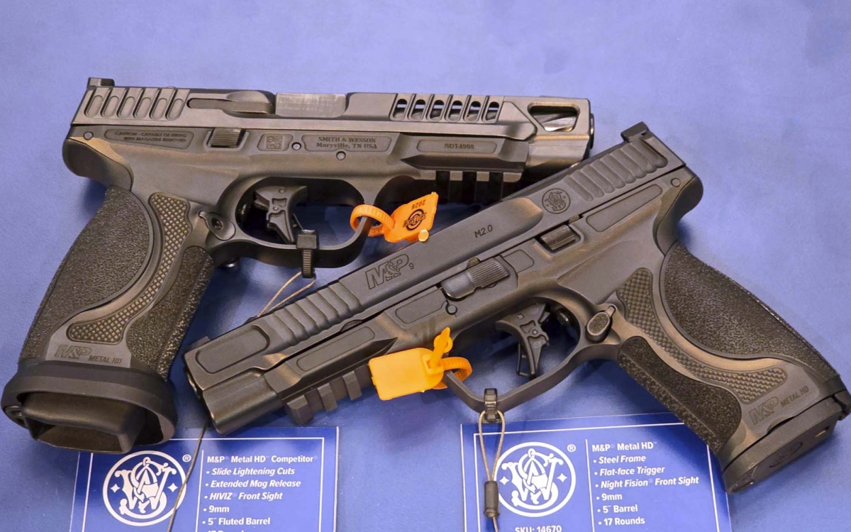 Smith &amp; Wesson M&amp;P M2.0 Metal HD pistols