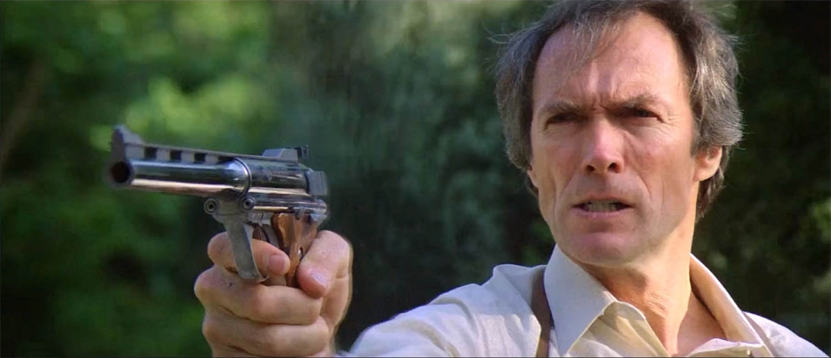 Clint Eastwood nel film "Coraggio...fatti ammazzare" ("Sudden Impact" 1983)