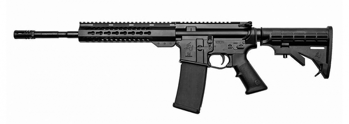 The T Series family is completed by a Black Rifle: the Taurus T4 rifle