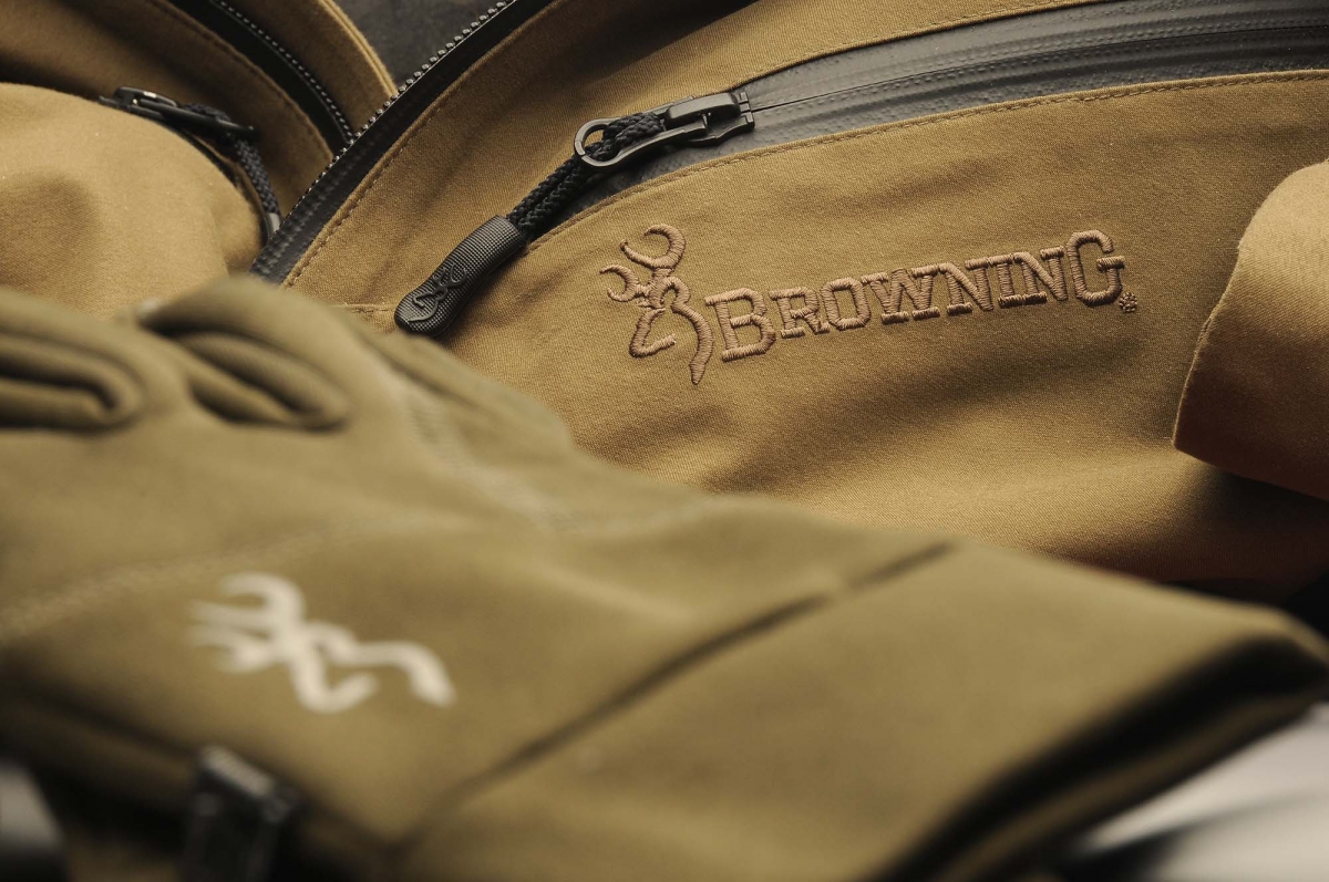 Browning Featherlight Dynamic hunting clothing