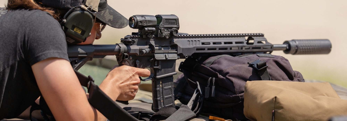 SIG Sauer 516-MOHAWK, a new and improved AR-15 rifle SIG Sauer 516-MOHAWK, a new and improved AR-15 rifle