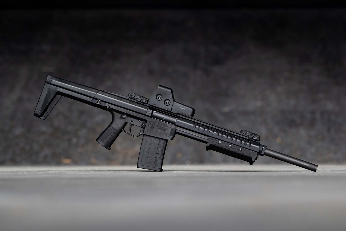 Il fucile a pompa Blackwater Firearms Sentry 12 a caricatore amovibile, presentato in occasione dello SHOT Show di Las Vegas lo scorso gennaio, è ora disponibile sul mercato commerciale USA