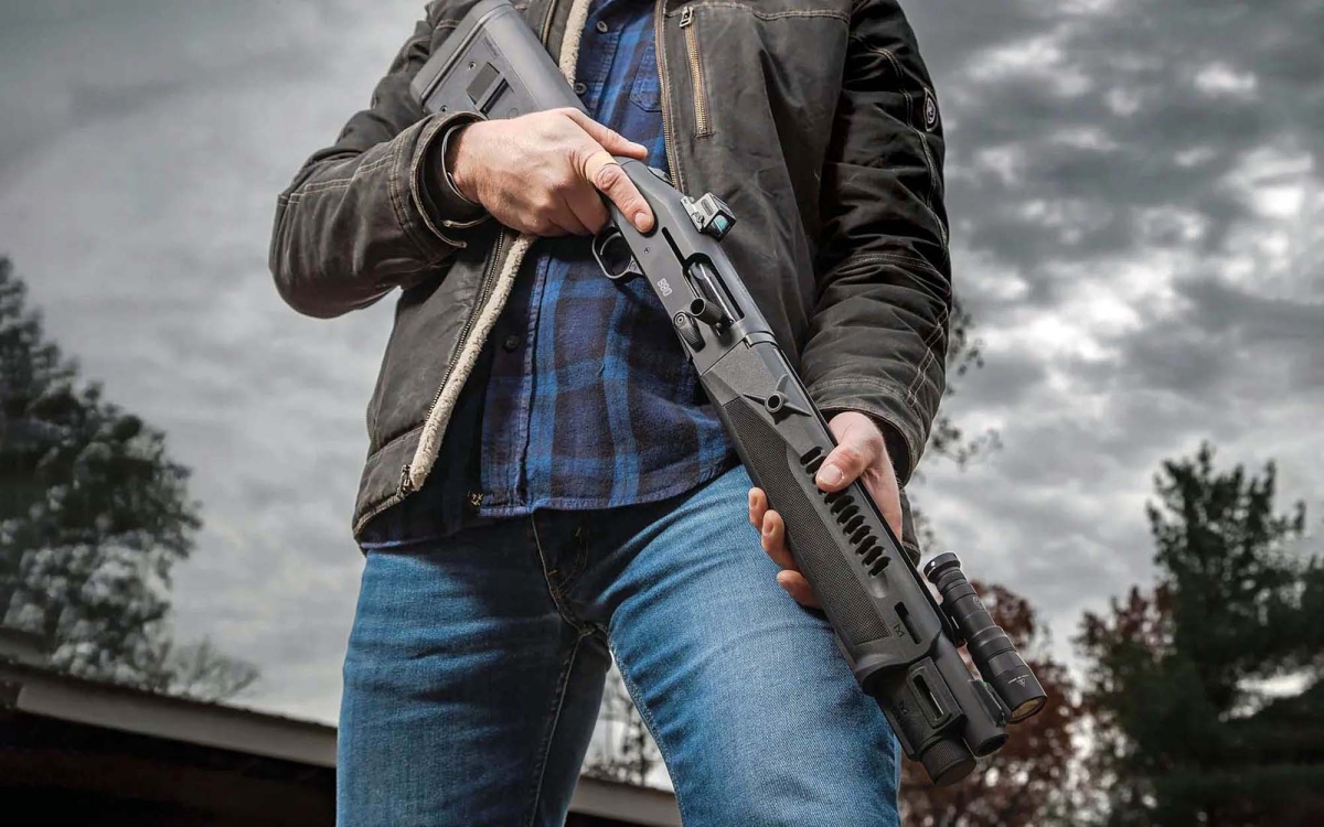 Mossberg 990 SPX MagPul e Aftershock: i nuovi shotgun semi-automatici tattici