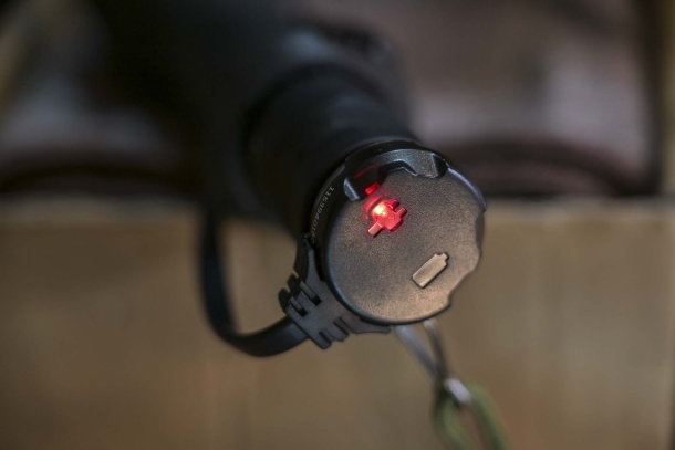 Flashlight Armytek Viking Pro Magnet USB Flashlight Armytek Viking Pro Magnet USB