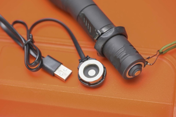 Flashlight Armytek Viking Pro Magnet USB Flashlight Armytek Viking Pro Magnet USB