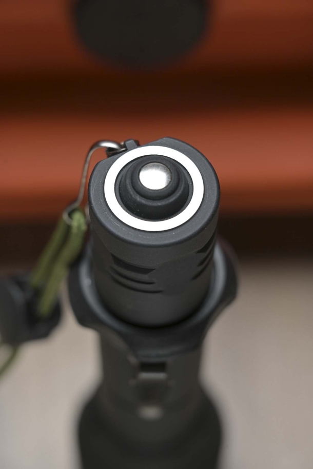 Flashlight Armytek Viking Pro Magnet USB Flashlight Armytek Viking Pro Magnet USB