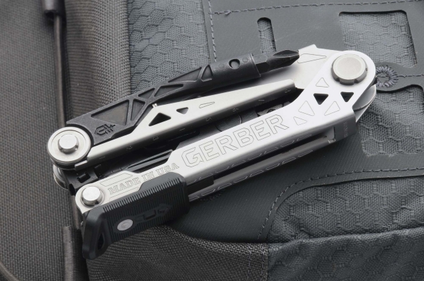 Pinza multi uso Gerber Center