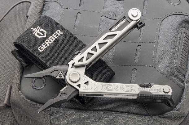 Gerber Center Drive multi-tool
