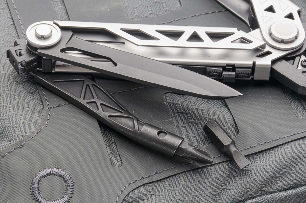 Gerber Center Drive multi-tool