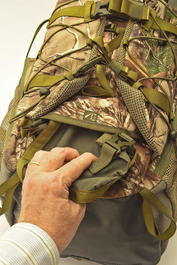 Vanguard Jagdtasche Pioneer 400 – 6 Liter, Grün, Mit Integriertem Handwärmer, Wasserabweisend
