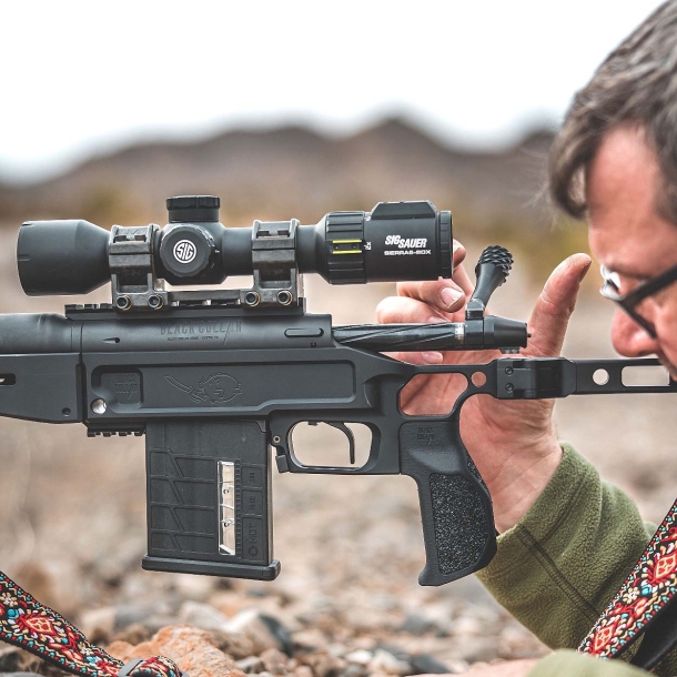 Black Collar Arms Priapus Grip Gen2: a better grip for your AR15