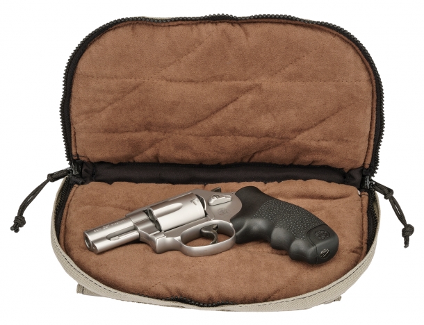 Custodia per armi corte Hogue 'Small Pistol bag': anche questa da oggi è disponibile in color sabbia