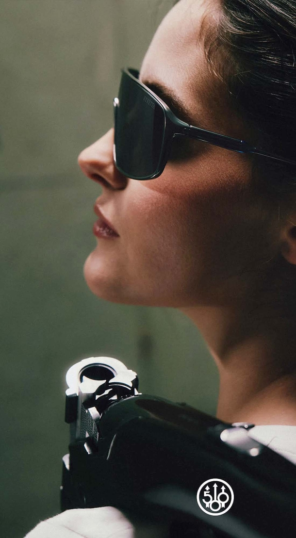 Occhiali Oakley in serie limitata per i 500 anni di Beretta