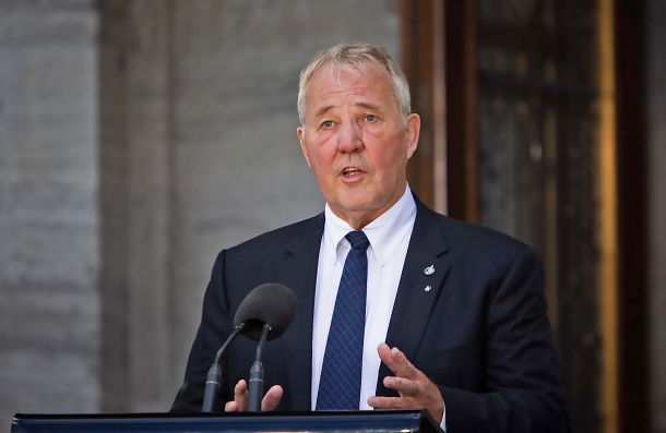 William Sterling Blair, Ministro canadese per la Sicurezza dei Confini e la Riduzione del Crimine Organizzato