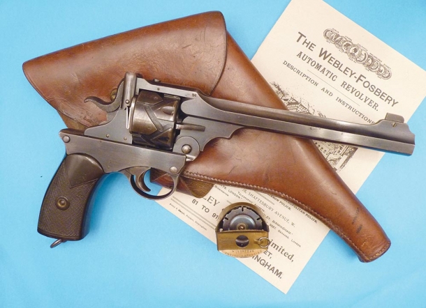 Revolver automatico Webley Fosbery calibro .445 Webley