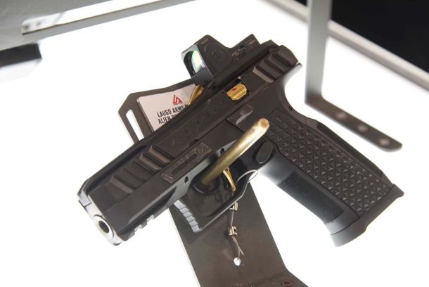 Pistola da difesa Laugo Alien Remus Pistola da difesa Laugo Alien Remus