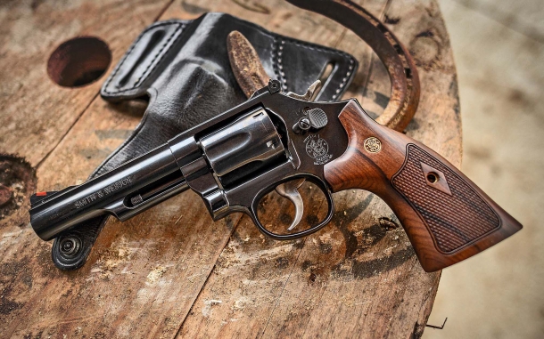 Smith & Wesson relocates to Tennessee!