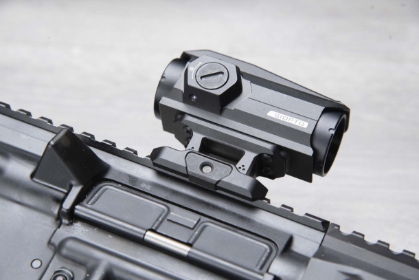 Siopto SCOUTER: Strike Industries’ first red dot sight