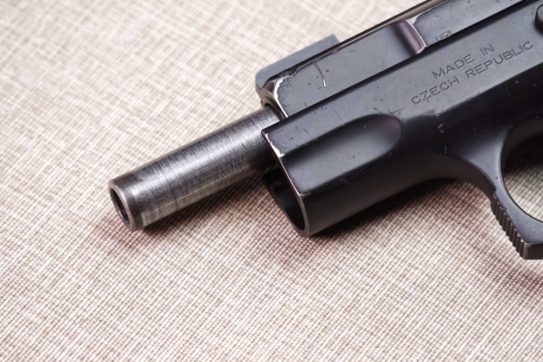 CZ 75: facciamo un lifting PRIMA - la brunitura della canna e' quasi completamente sbiadita