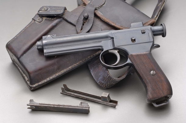Roth Steyr M1907