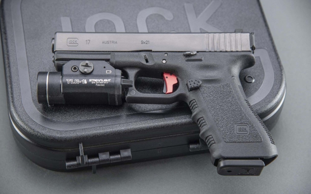 Pistole Striker-Fired: Glock 17