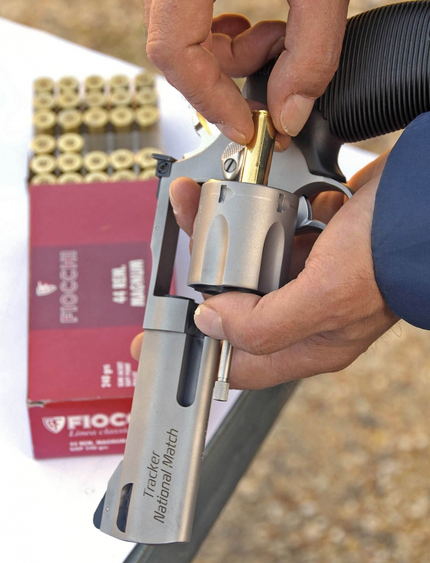 We tested both models with Fiocchi .44 Remington Magnum SJSP 240 gr commercial loads