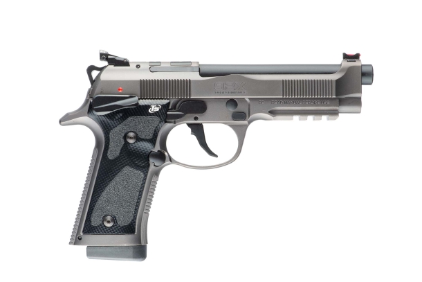 Beretta 92X Performance Dark Series: the new practical shooting pistol made in Italy Beretta 92X Performance Dark Series 9mm Luger semi-automatic pistol – right side