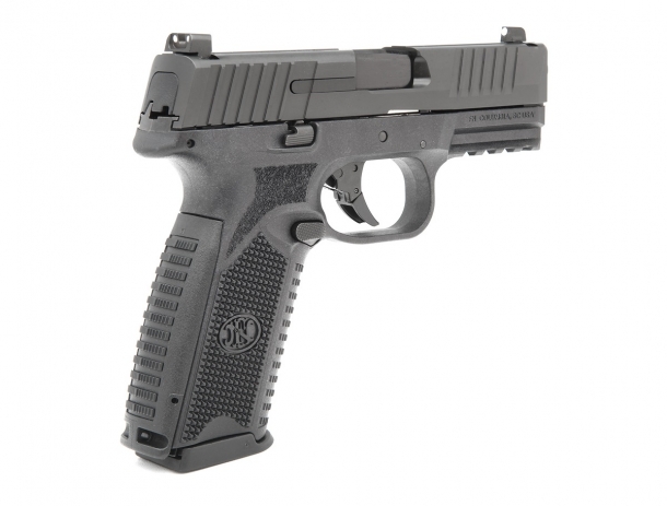 Both the mag release and the slide stop on the FN 509 are ambidextrous
