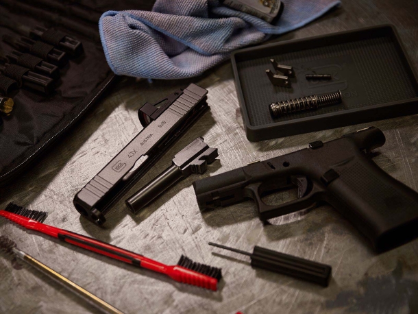 Le Glock della serie V arriveranno sul mercato USA alla fine di novembre, dopo l'annuncio di uscita di produzione – ancora una volta, per il mercato americano – di quasi tutta la serie di pistole Glock esistenti