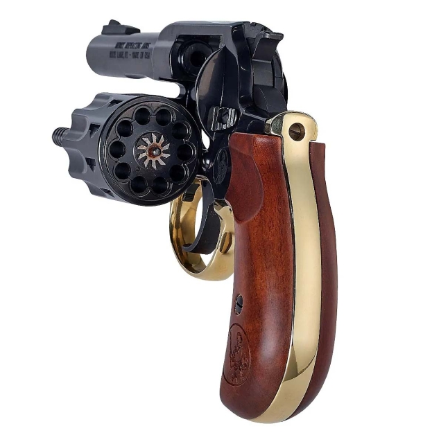 Henry Golden Boy revolver: rimfire, double-action Henry Golden Boy revolver: rimfire, double-action