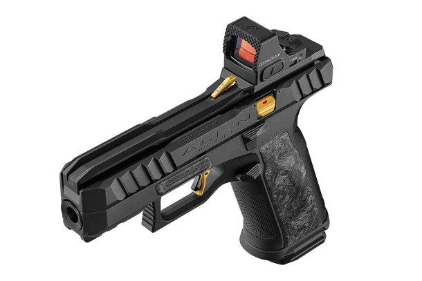 Laugo Arms Alien Remus: the "luxury" defensive pistol Laugo Arms Alien Remus: the "luxury" defensive pistol