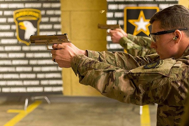 U.S. Army Fields SIG SAUER M17/M18 Pistols