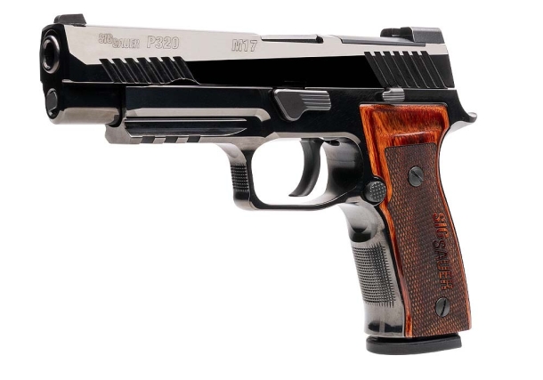 SIG Sauer P320 M17 Ceremonial pistol: a gun for the sentinels of the Tomb of the Unknown Soldier