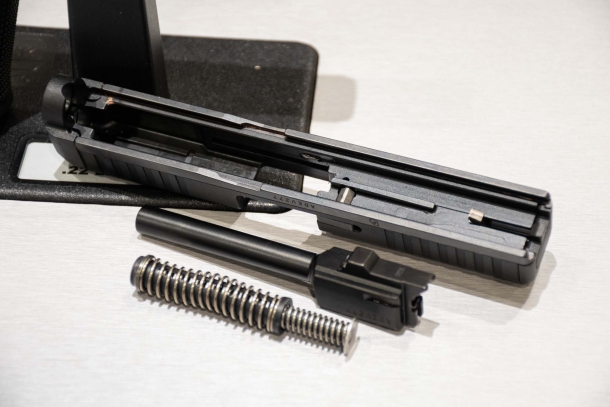 Glock G44 calibro .22 Long Rifle: la piccola grande pistola austriaca a percussione anulare