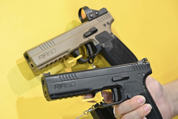 Rock Island Armory RIA 5.0, nuova pistola a… canna quadrata!