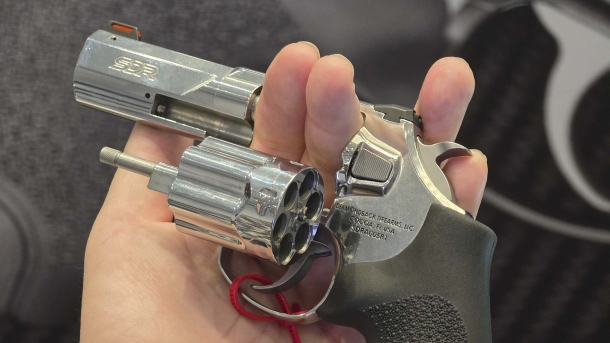 Diamondback Firearms SDR 3-inch and 9mm personal defense revolvers Diamondback Firearms SDR 3-inch and 9mm personal defense revolvers