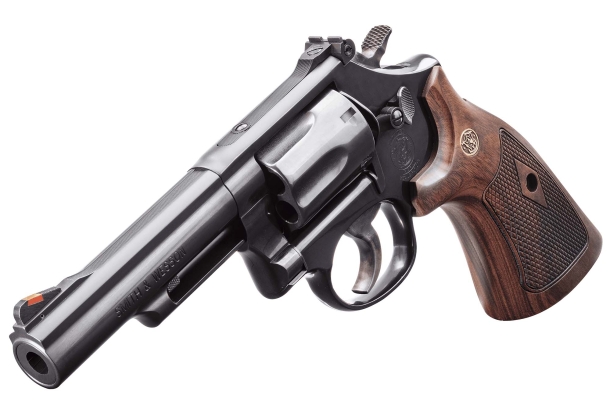 Smith & Wesson No-Lock Classic Series revolvers: a blast from the past
