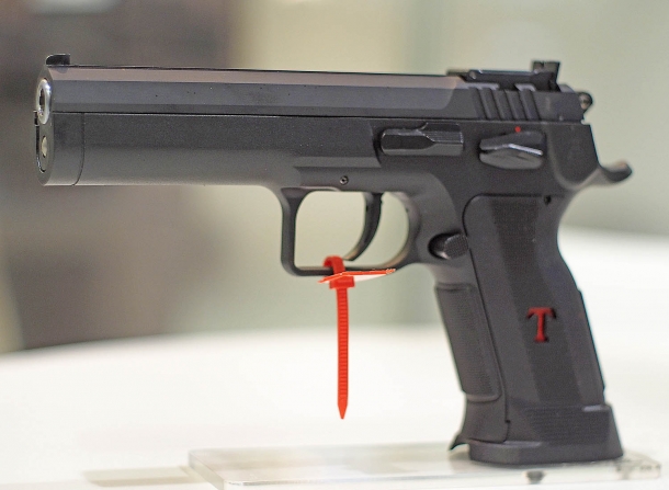 Il prototipo della pistola Tanfoglio Limited Custom P