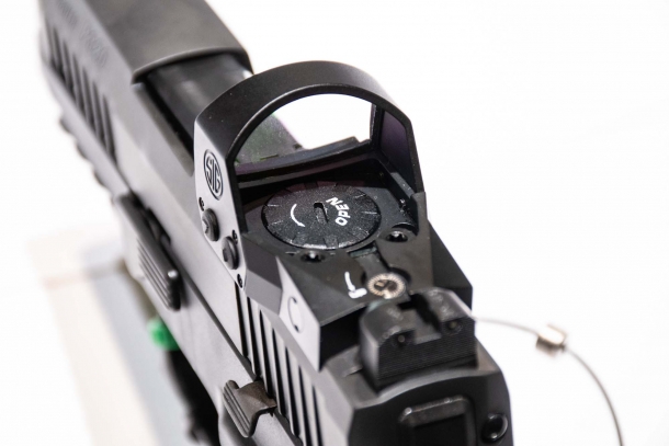 SIG Sauer P320 RXP, pistole striker con ottica integrata