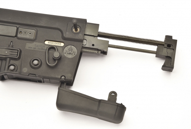 The buttpad dubs as the access port for the gas piston - bolt - bolt carrier group, which can be easily removed from its seat